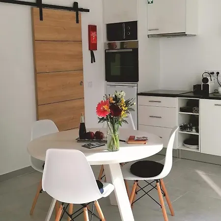 Alojamento de Acomodação e Pequeno-almoço Quinta Da Pêra Rocha 4*