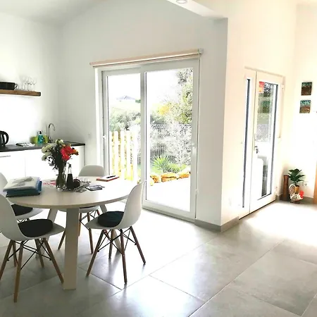 Quinta Da Pêra Rocha Alojamento de Acomodação e Pequeno-almoço 4*