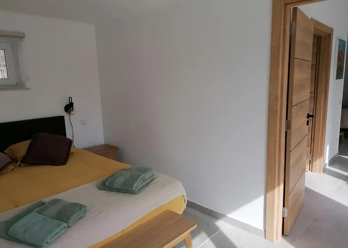 Alojamento de Acomodação e Pequeno-almoço Quinta Da Pêra Rocha