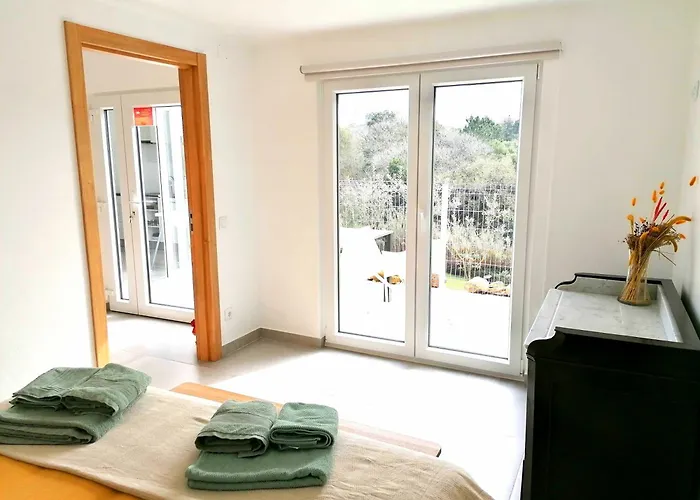 Quinta Da Pêra Rocha Alojamento de Acomodação e Pequeno-almoço Alcobaça